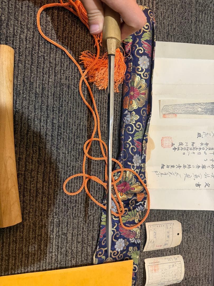 白鞘 青系花柄刺繍帯揚げ 日本刀 日本刀　刀剣　保証書付 樋入り刀身