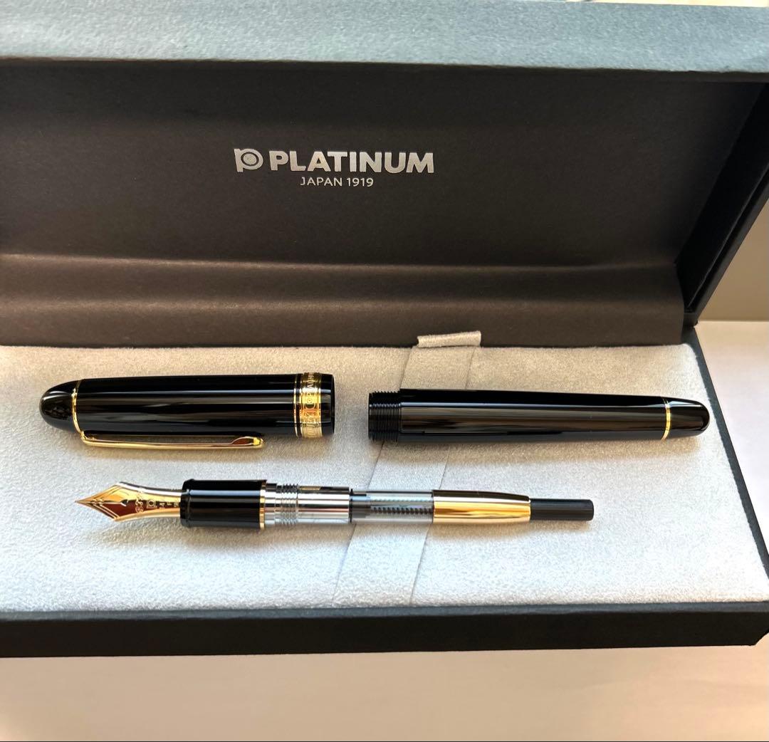 プラチナ センチュリー3776 黒 万年筆 F