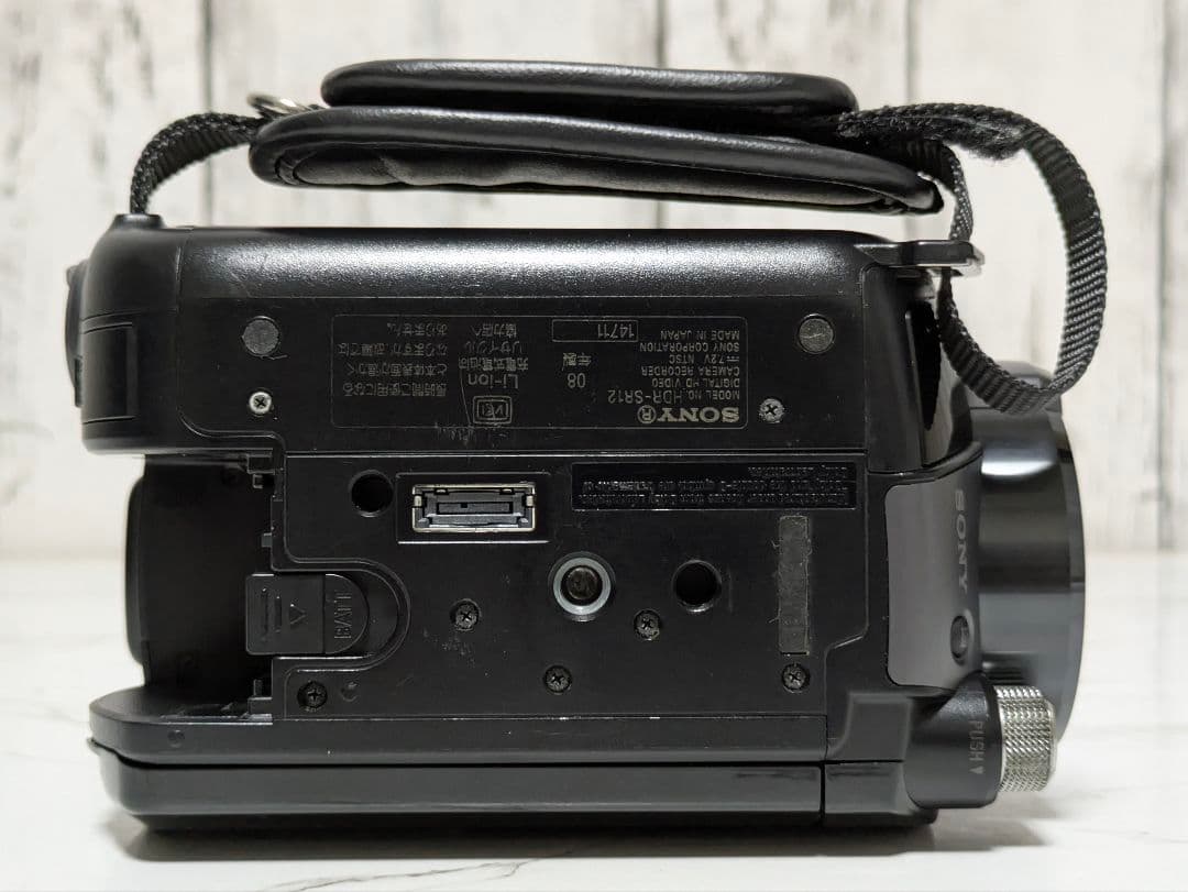 ② SONY　HDR-SR12