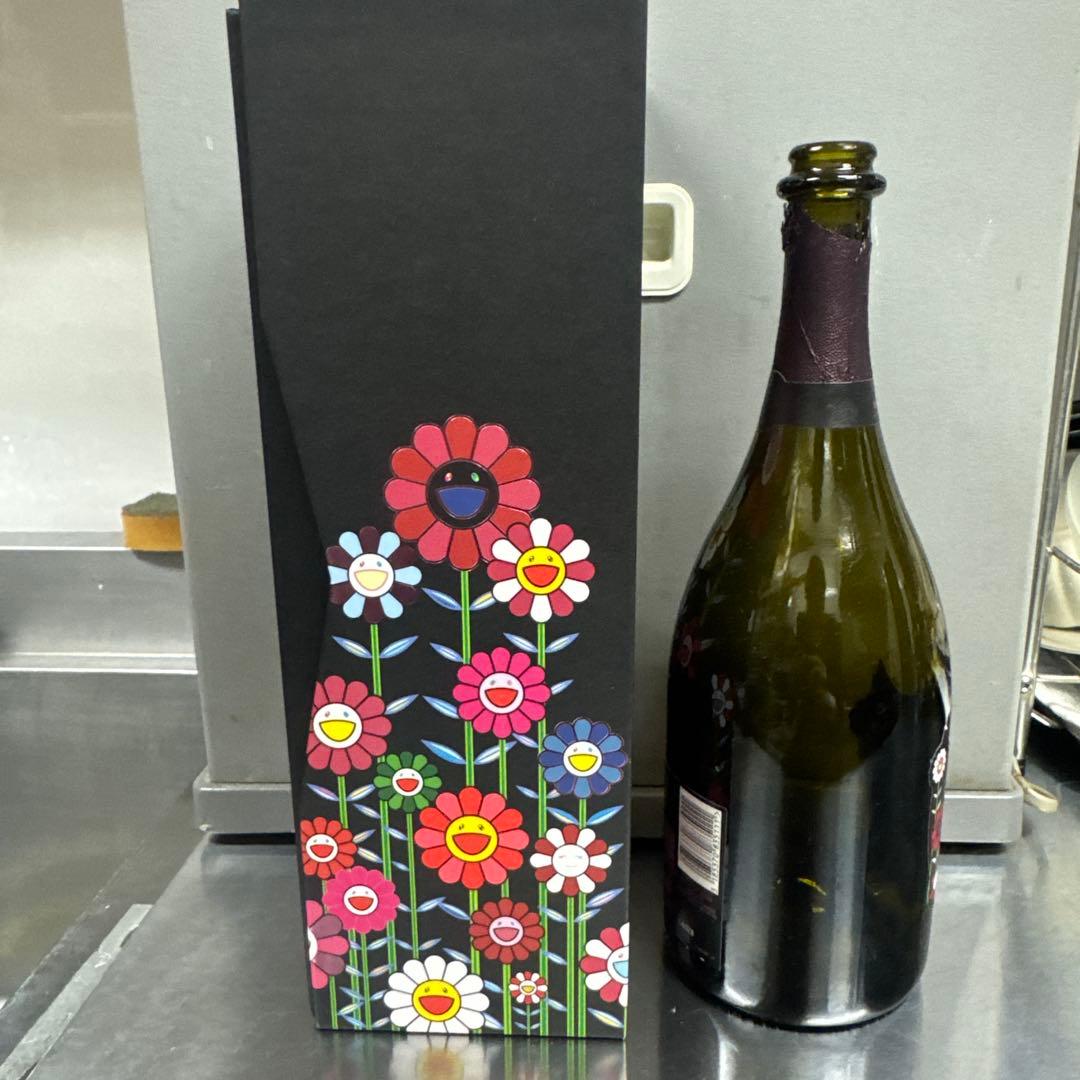 限定コラボ商品】ドンペリ×村上隆 ロゼ ヴィンテージ 2010 空箱＆空瓶