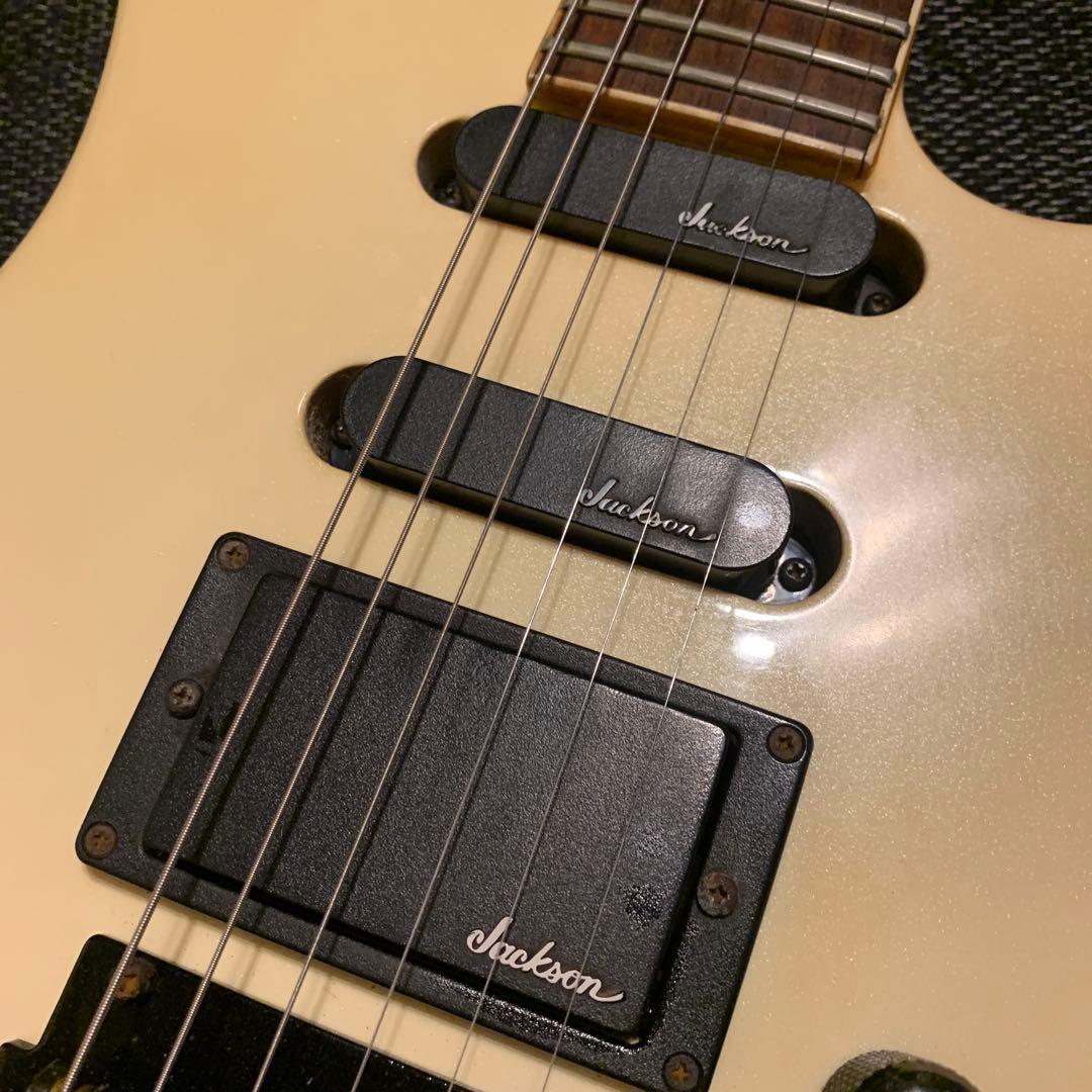 1986年Charvel JACKSONシャーベルMODEL6 ケーラートレモノ