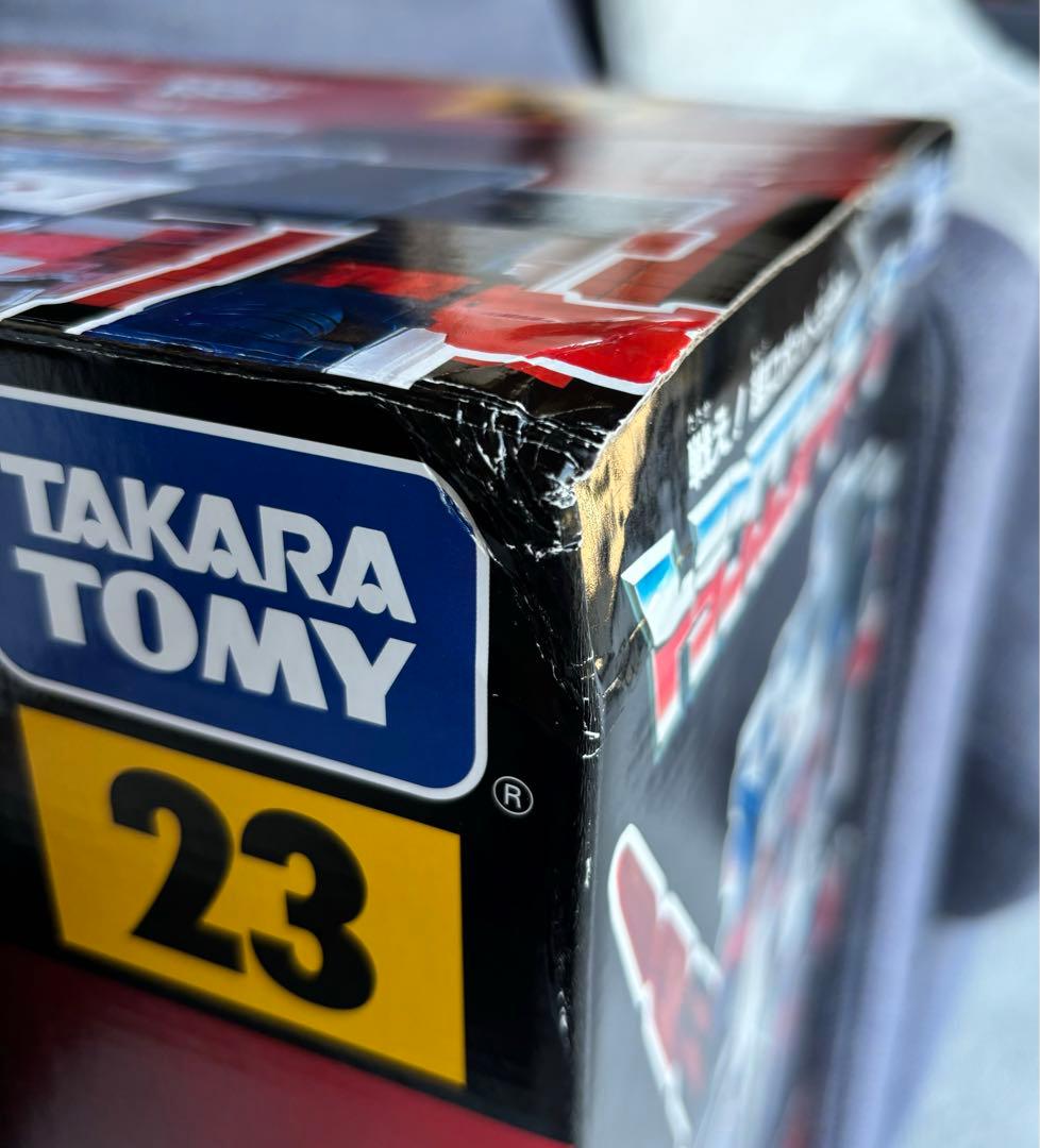 戦え　超ロボット生命体　トランスフォーマー　サイバトロン