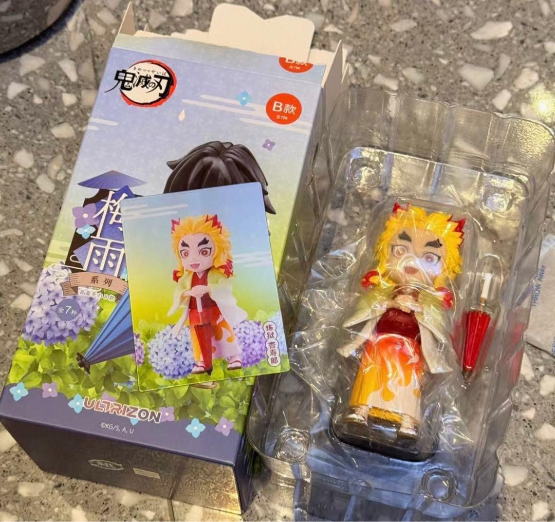 鬼滅の刃 中国限定 海外限定 梅雨の日 フィギュア 煉獄杏寿郎