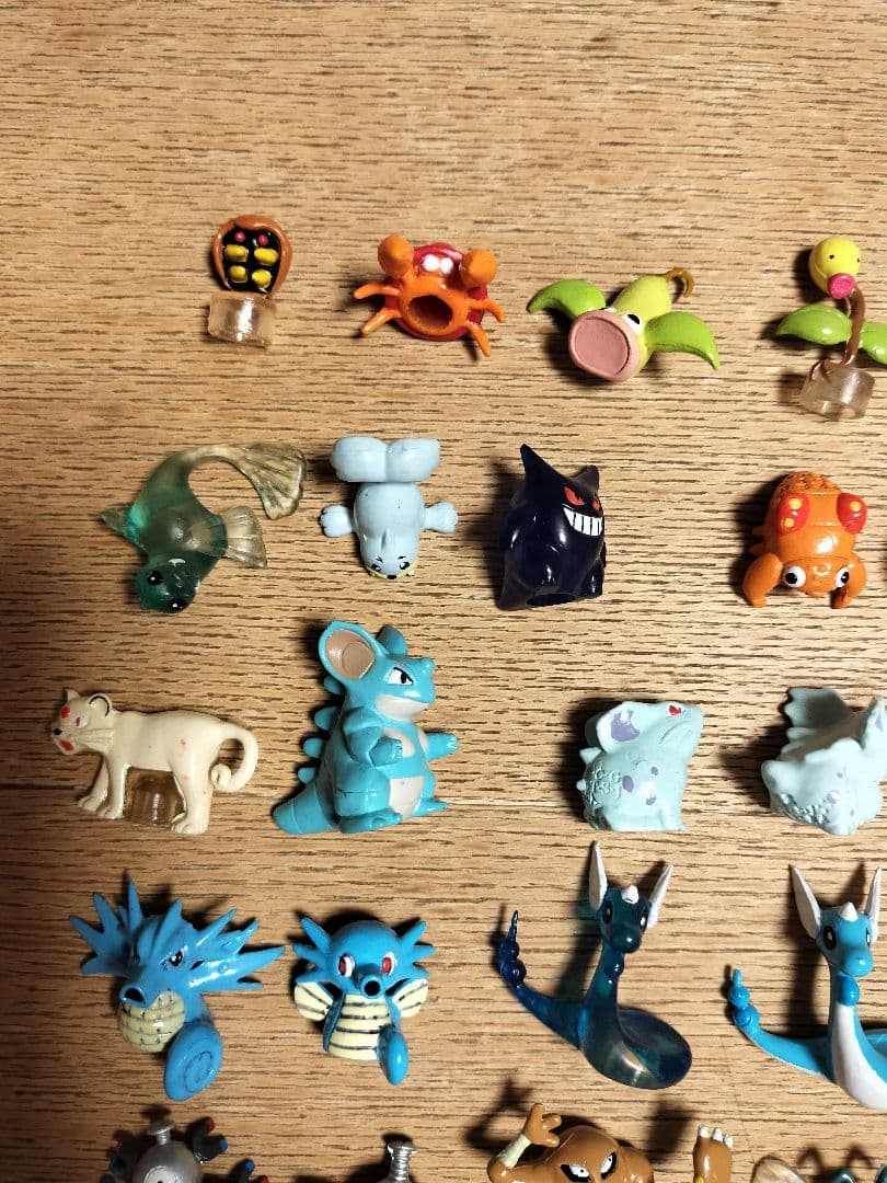 時間と共に値下げ】希少 ポケモン キャップ ミニフィギュア セット レア