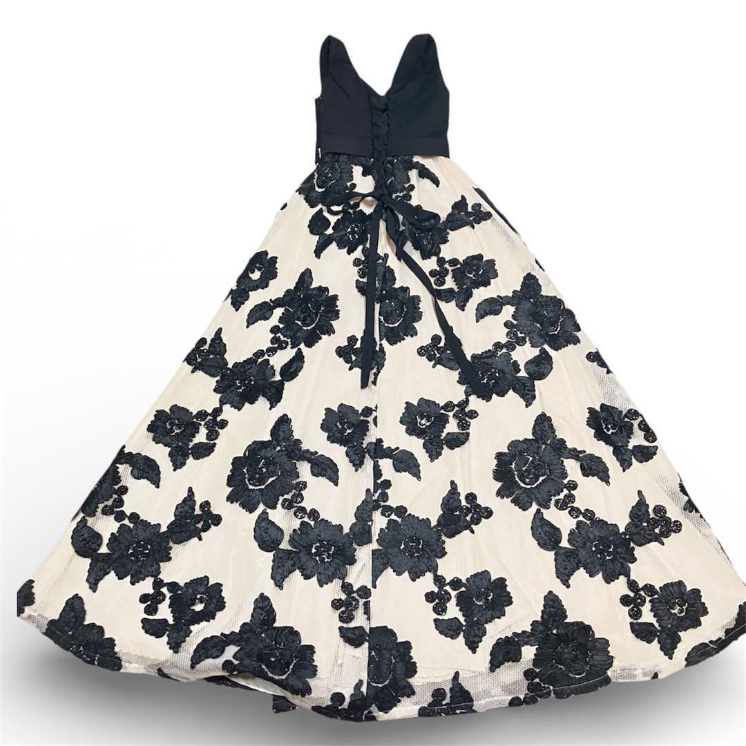 美品✨【SETTAN】パット入りAラインロングドレス　立体刺繍　結婚式　S