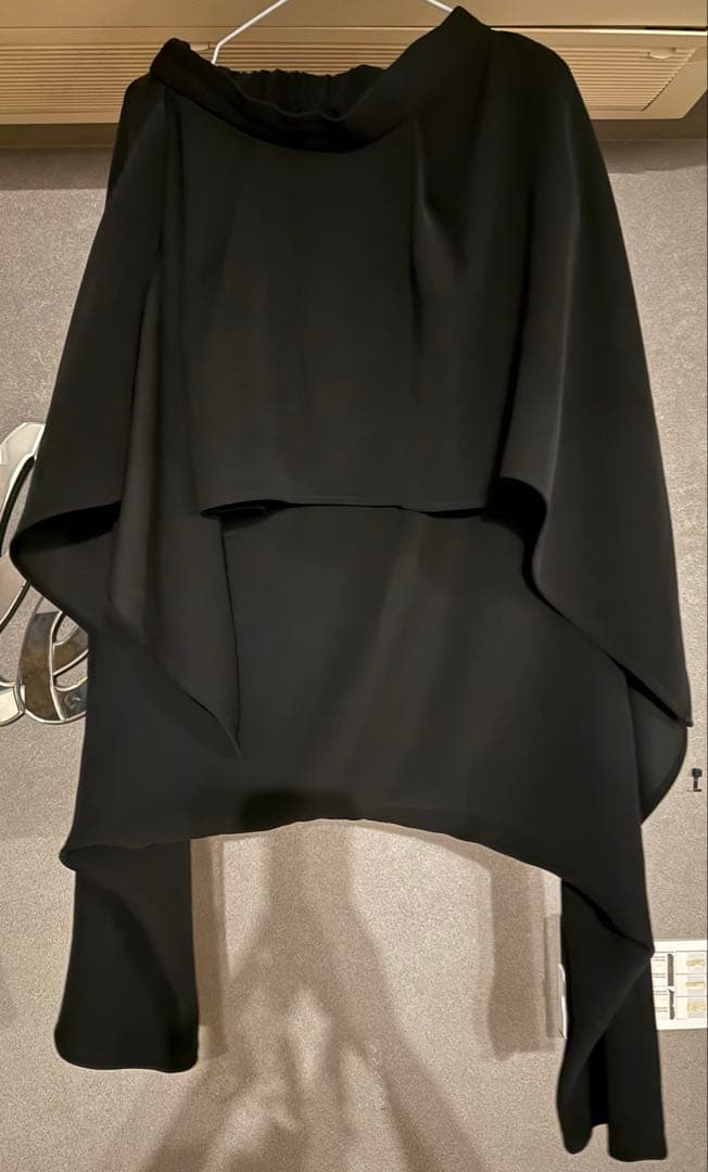 【1/4まで限定値下げ】enfold エンフォルド　黒 ドレープサルエルパンツ