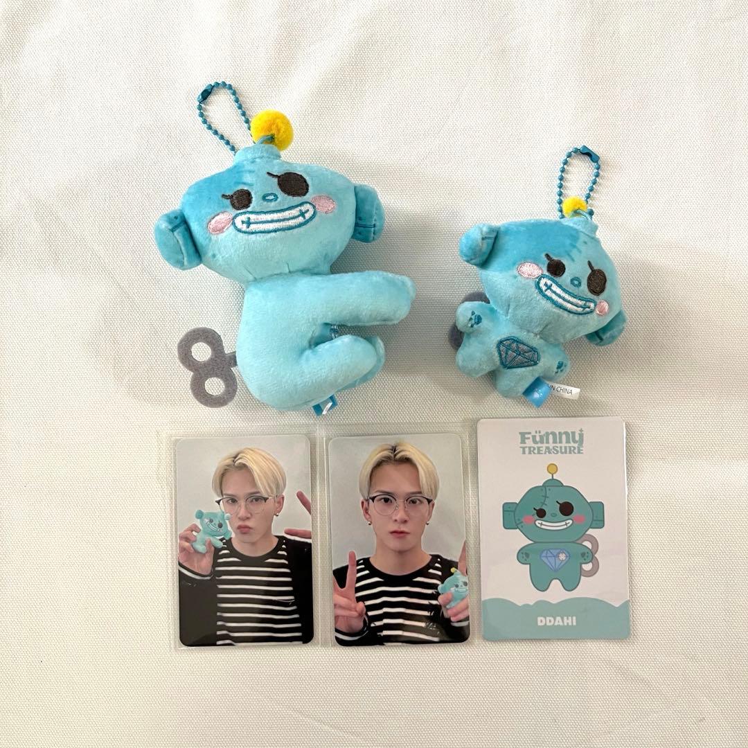 TREASURE アサヒ ぬいぐるみ DOLL キーリング カードホルダー - メルカリ