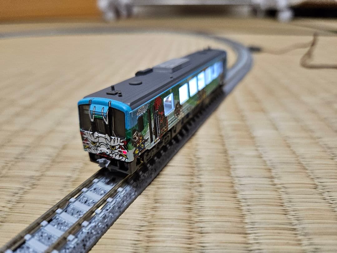 TOMIX 98986 キハ120-300形ディーゼルカー(三江線神楽号)セット - メルカリ