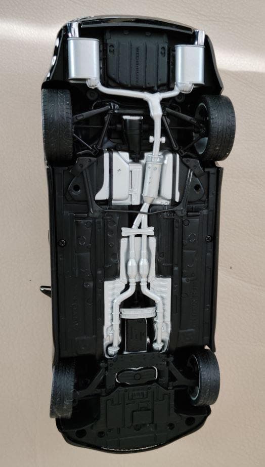 【送料無料】 1/18ミニカー　レクサスIS350 Auto art 黒 中古