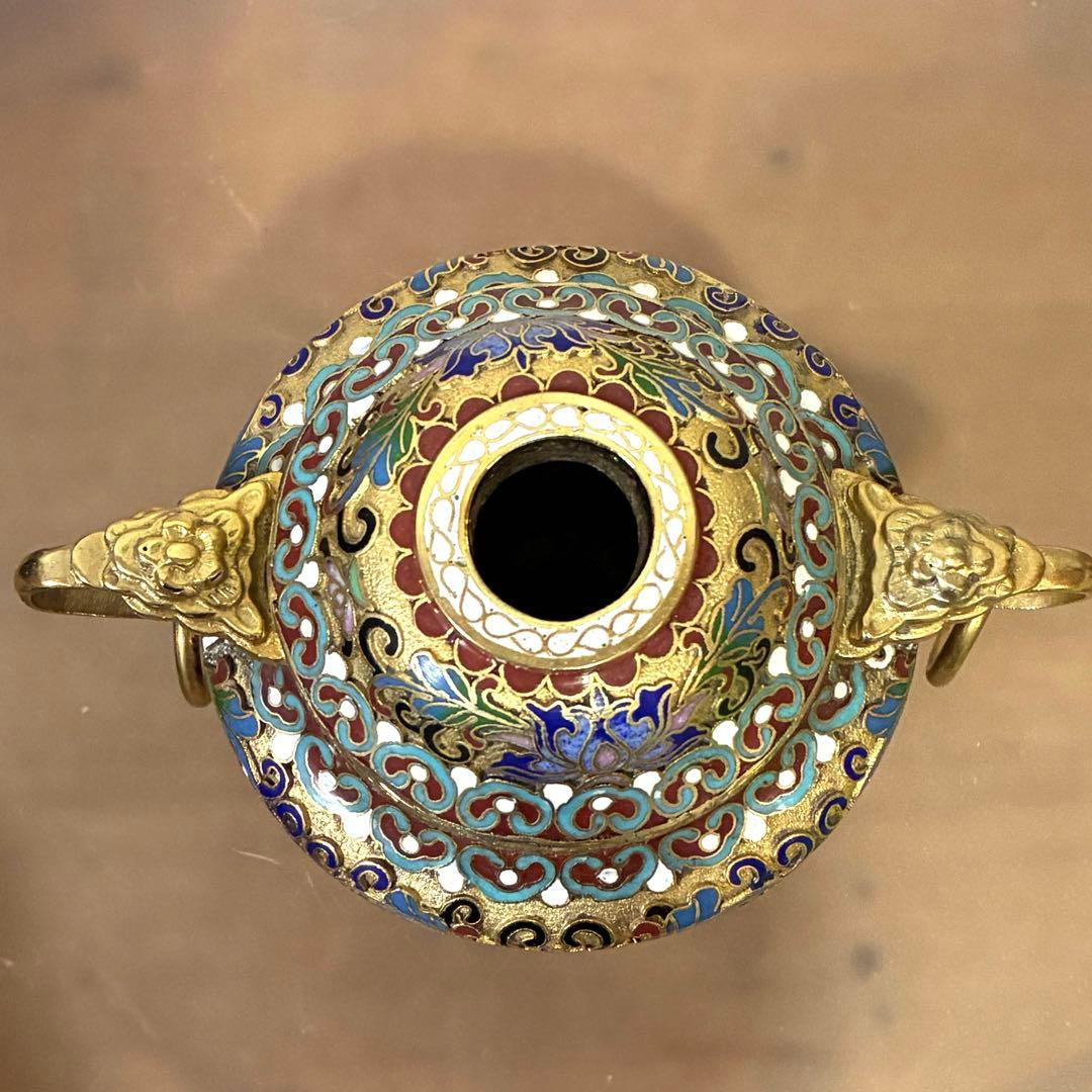 中国美術 三つ脚 七宝焼香炉 金彩唐蓮花紋 景泰藍 耳輪 獅子