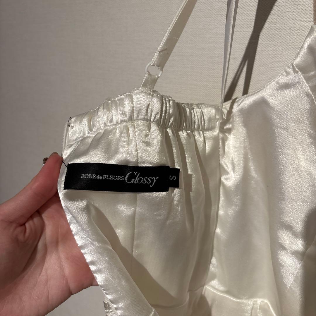 glossy アシンメトリービジューラインレースタイトミニドレス