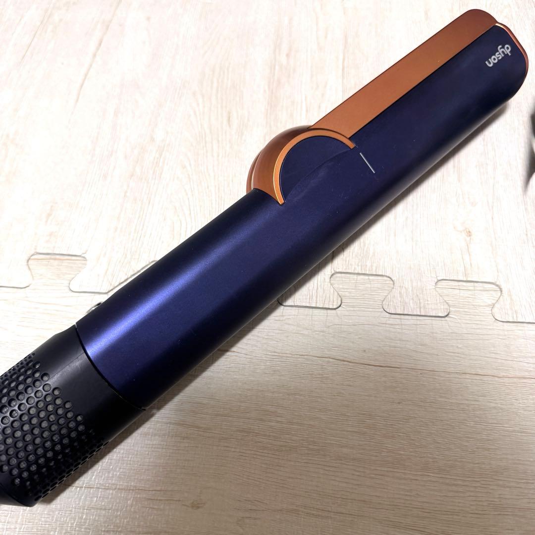 【値引き可】ダイソンエアストレート　ストレイトナー　ドライヤー　美品　限定色