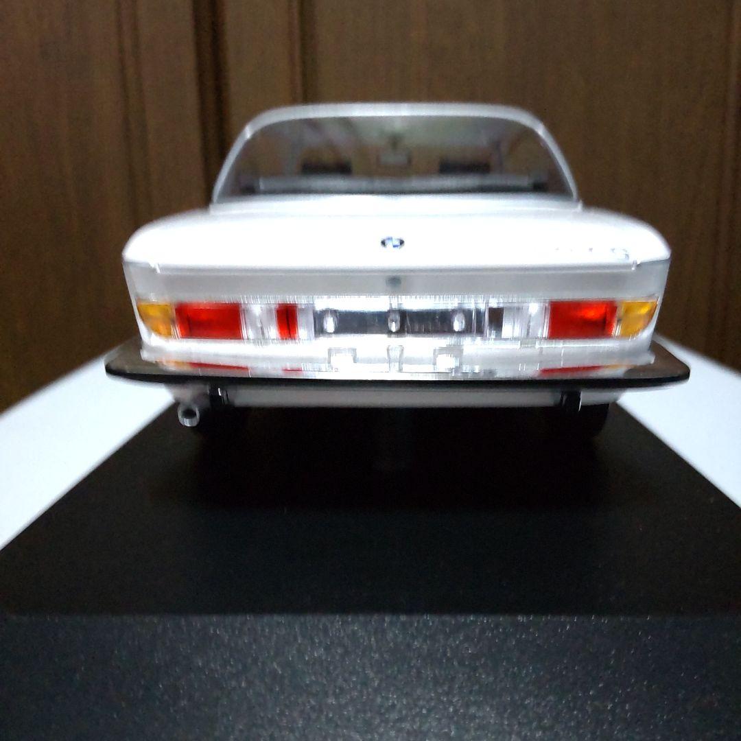 BMW 2800 CS 1968 ホワイト 1/18 ミニチャンプス