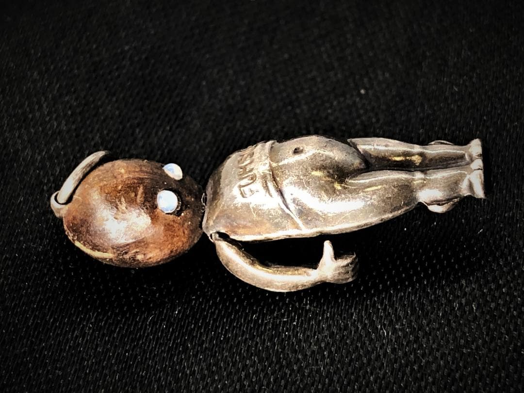 【 FUMSUP TOUCH WOOD チャーム 】 ビクトリア朝～第一次大戦中