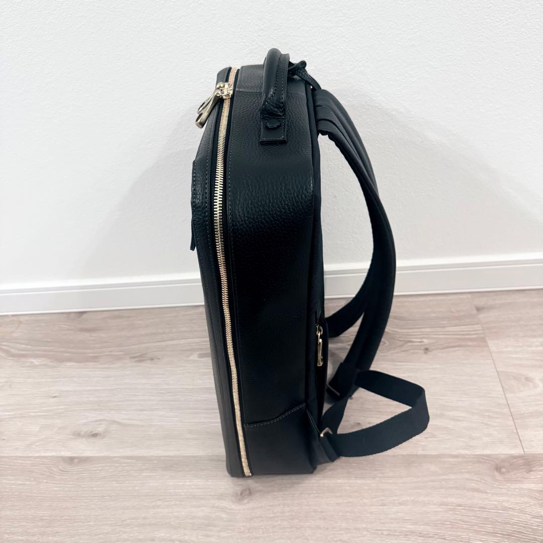 極美品】TOFF&LOADSTONE トフ&ロードストーン リュックバッグパック