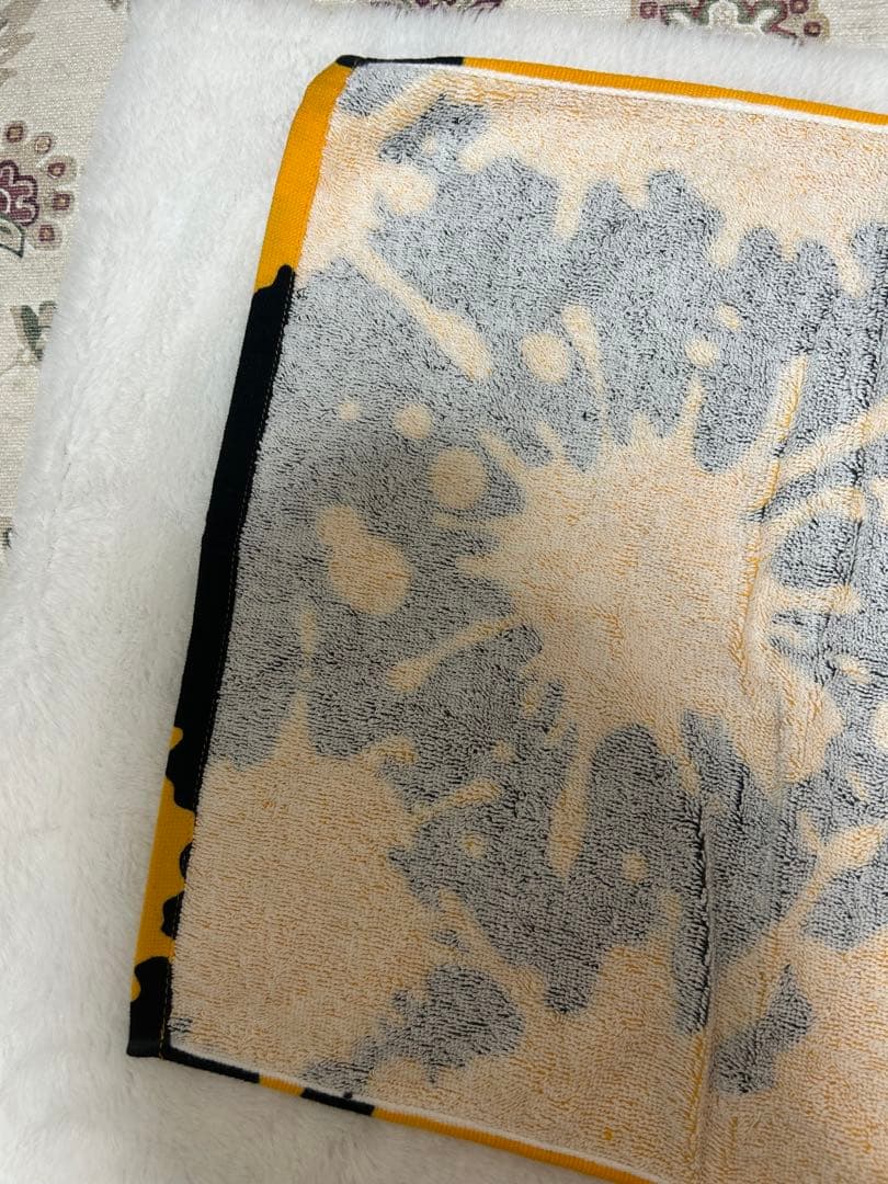 Official髭男dism 2019 タオル