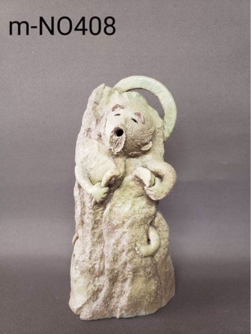 自由へ 陶芸作家の自画像 陶器 高さ24センチ