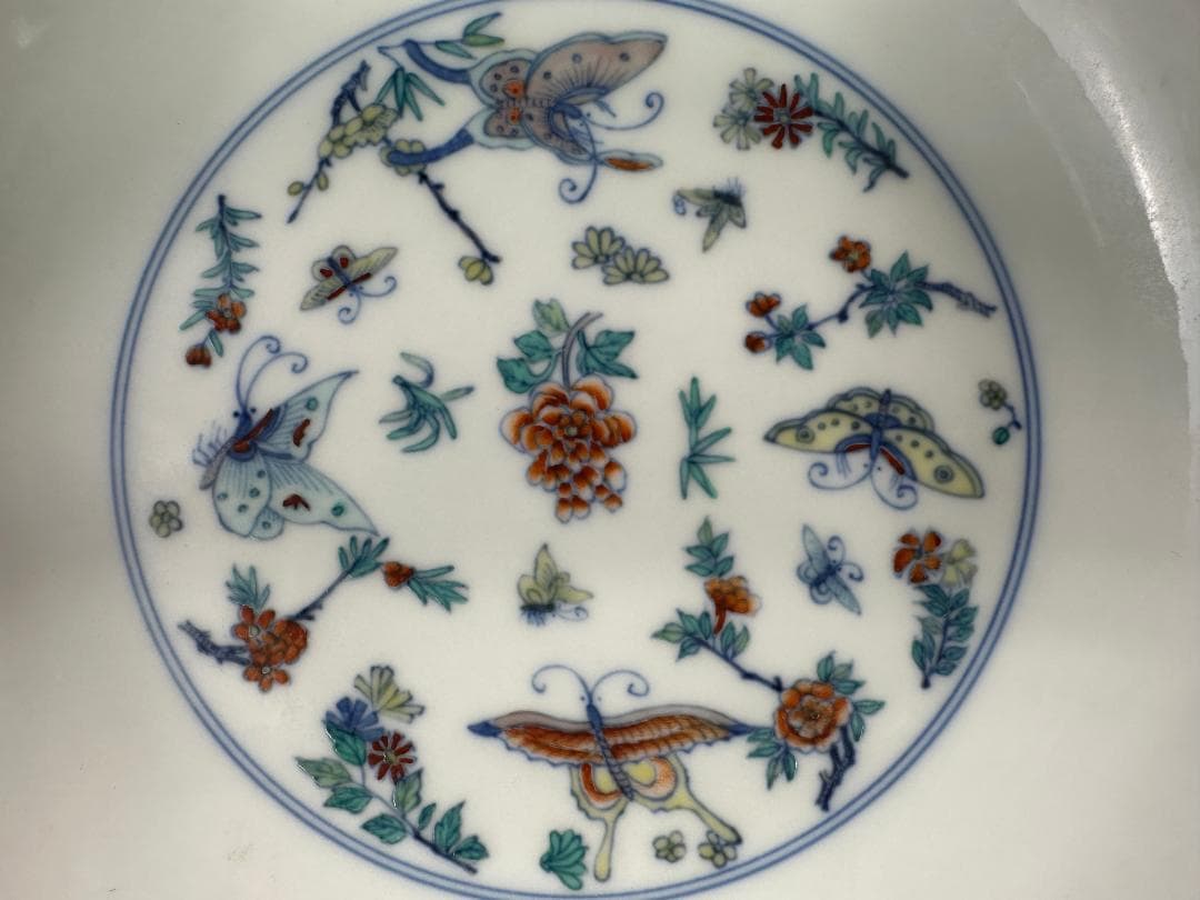 大清雍正年製 款 斗彩 豆彩 胡蝶花卉文 皿 盤 唐