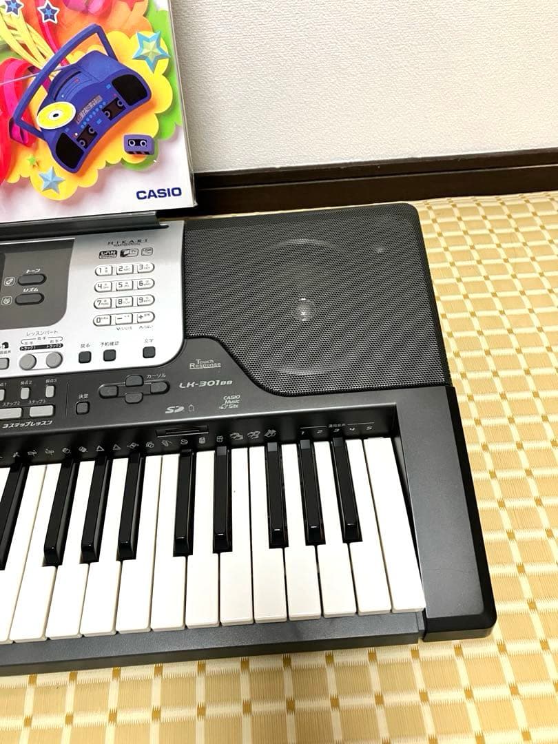 CASIO LK-301BB キーボード 本体と付属品 61鍵盤