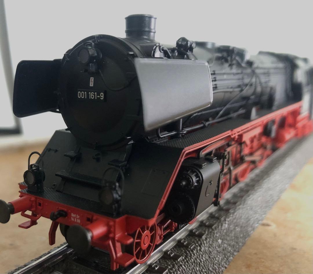 鉄道模型　メルクリン 蒸気機関車 BR01 39012 mfx 発煙筒付