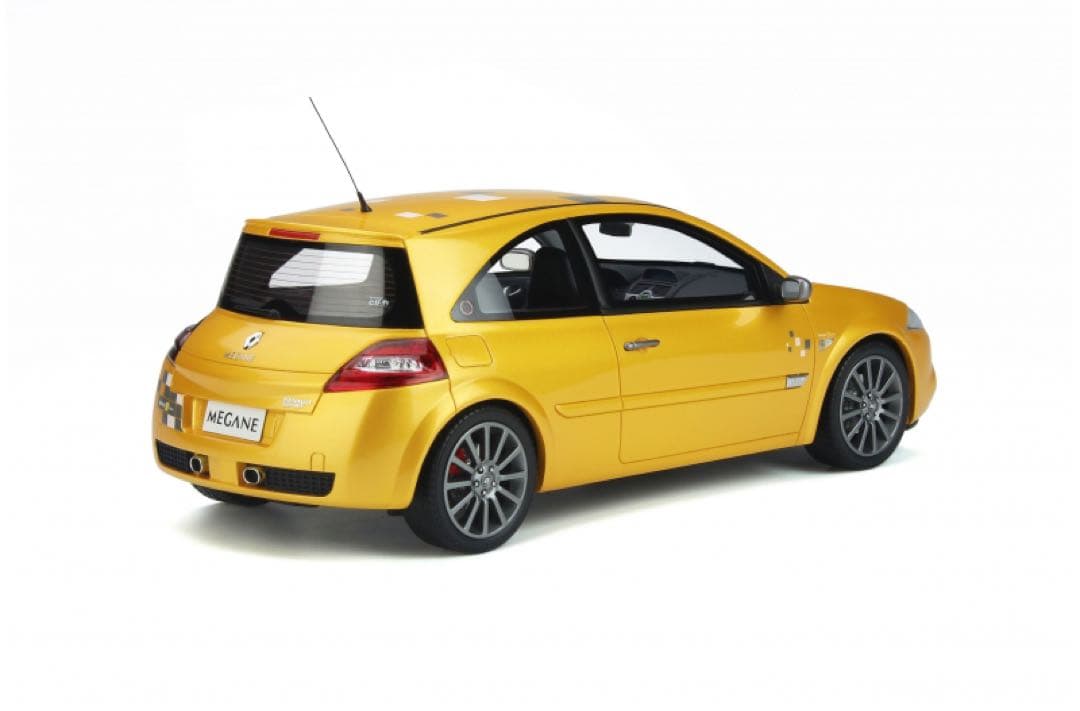 セール！新品オットー 1/18レジン ルノー メガーヌ RS