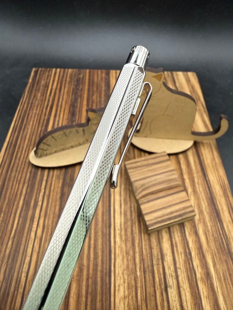 Caran d'Ache ボールペン レトロ