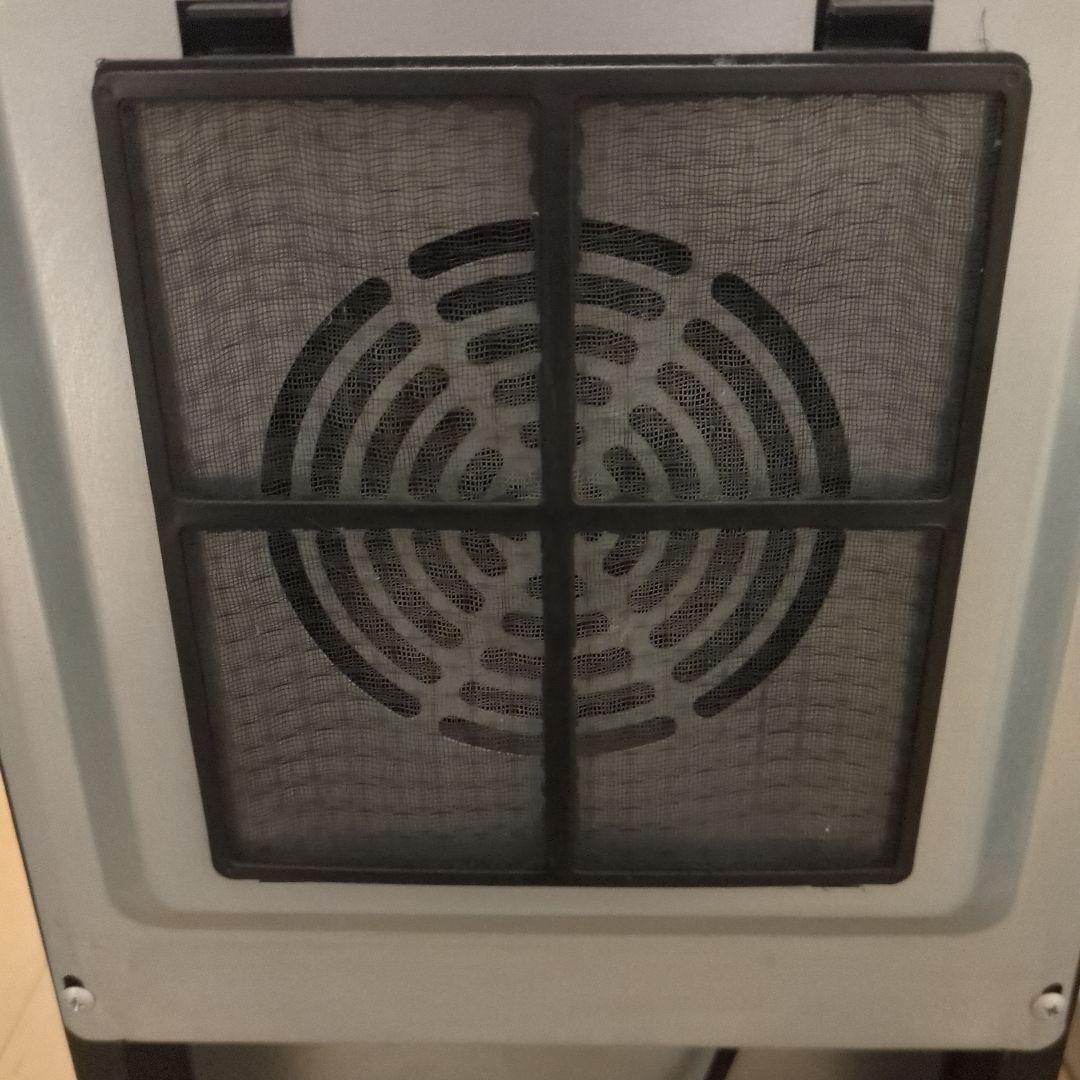 アイリスオーヤマ ワインセラー 18本収納 動作確認済み