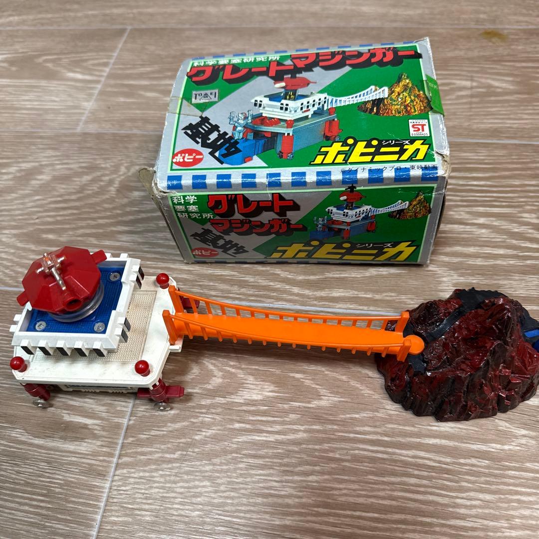 ポピー 超合金 惑星ロボ ダンガードA DELUXE GA-79 当時物 箱付 - メルカリ