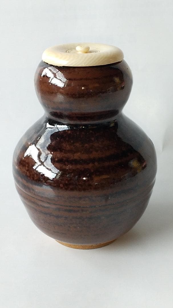 膳所焼 岩崎新定 作春慶瓢箪写 茶入 淡海ぜぜ 陽炎園 表