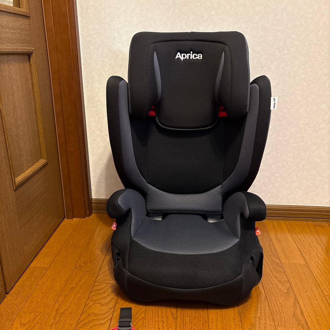 Aprica Air Ride ジュニアシート ブラック