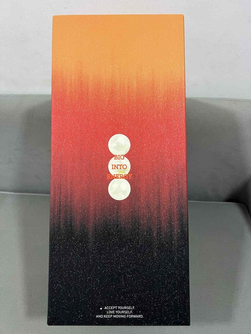 【正規品】POPMART Big into Energy ROCK LABUBU