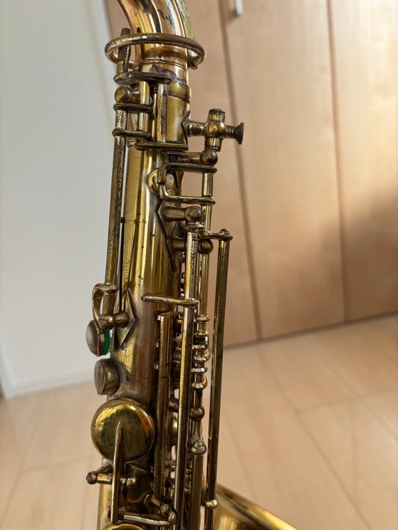 Buescher New Aristcrat アルトサックス