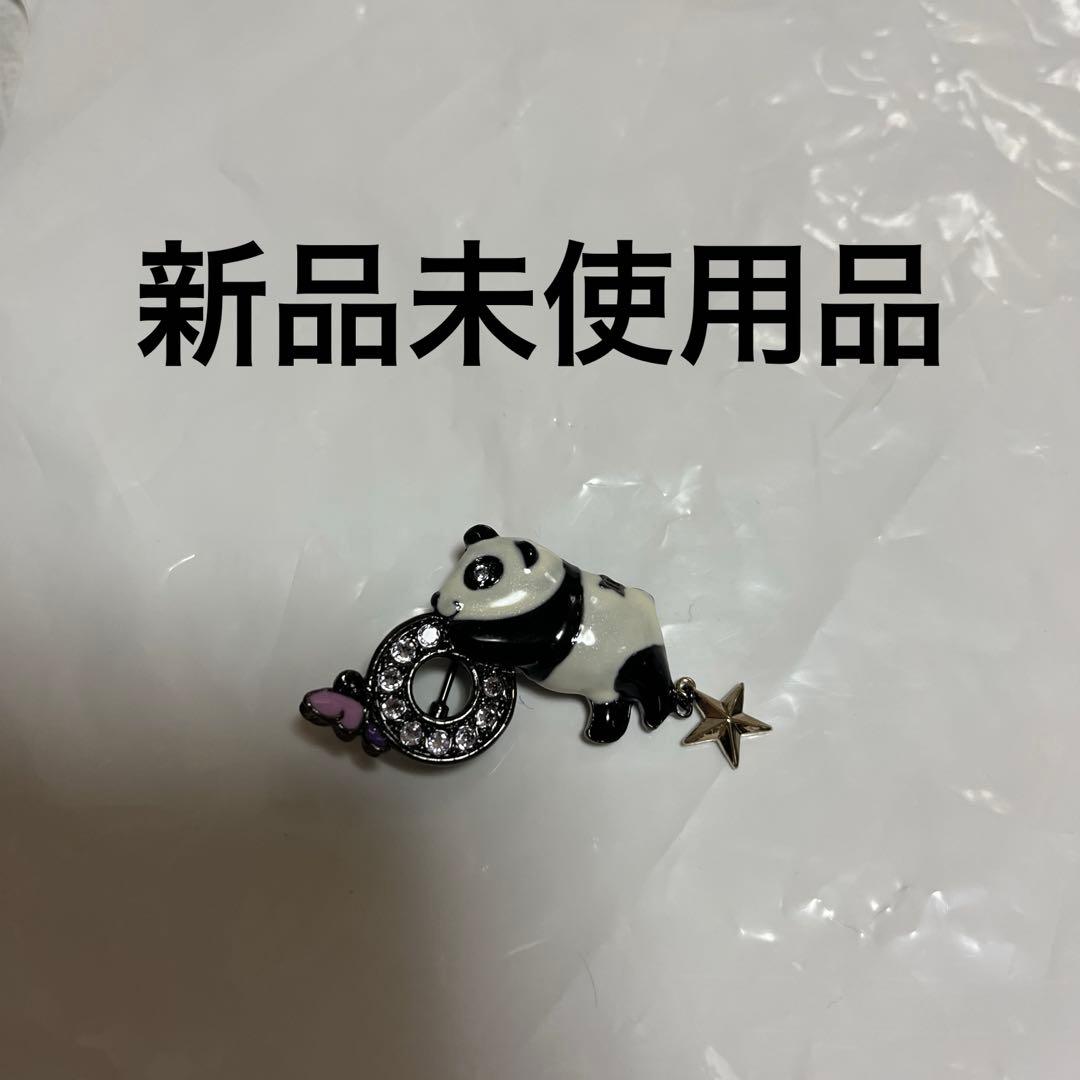 ANNA SUI パンダ ブローチ パンダのブローチ アナスイ - メルカリ