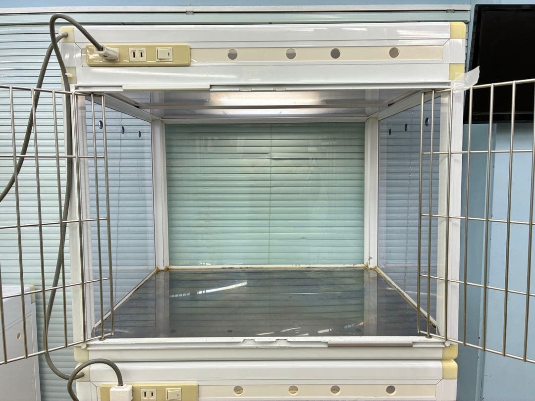 値引中‼️GB PRO （受注生産）ペットマンション 3面クリアフィックス窓3