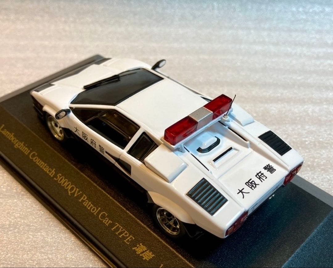 ジール特注 1/43 カウンタック5000QVパトロールカーTYPE湾岸 極美品