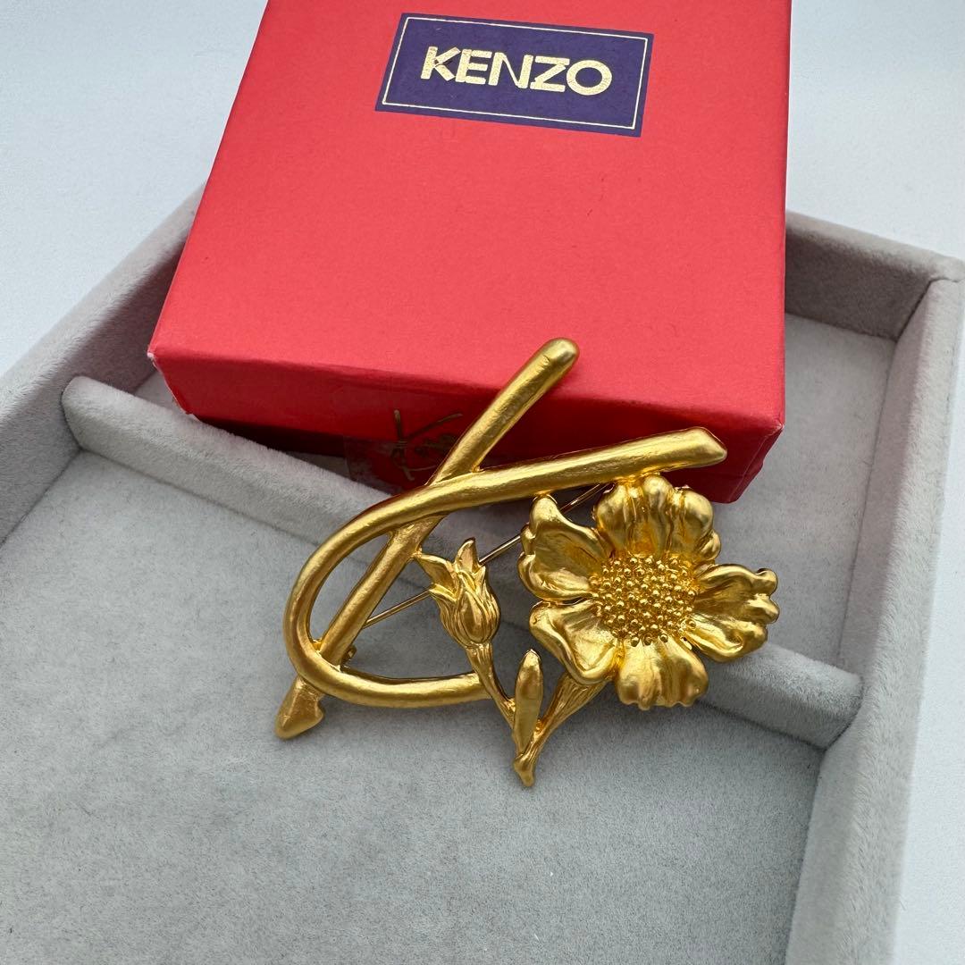 箱付き】KENZO ブローチ フラワー ゴールド K ロゴ 美品 - メルカリ