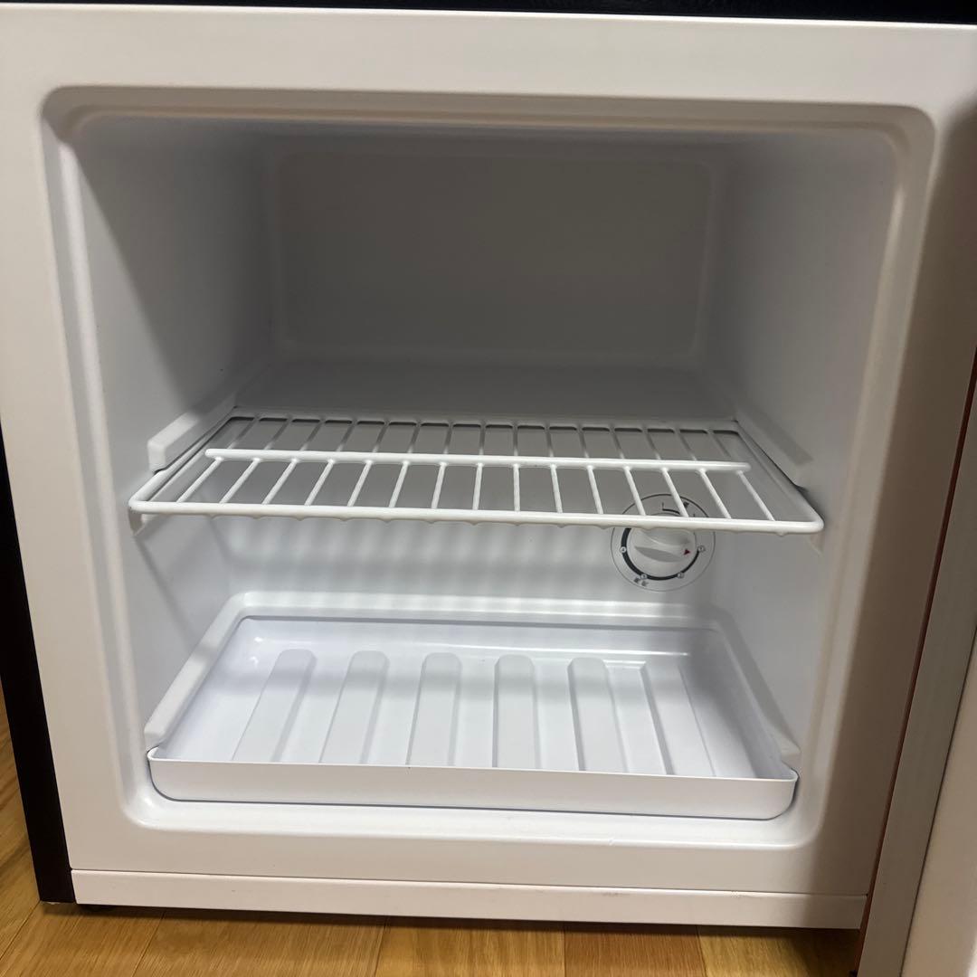 [美品] アイリスオーヤマ　冷凍庫　PF-A31FD-M