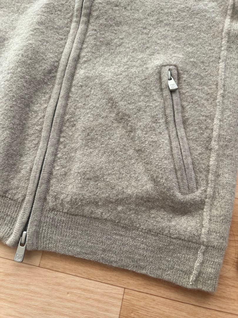 未使用品　ゴルフZOY ベージュ　圧縮ニット　ジップアップジャケット　M