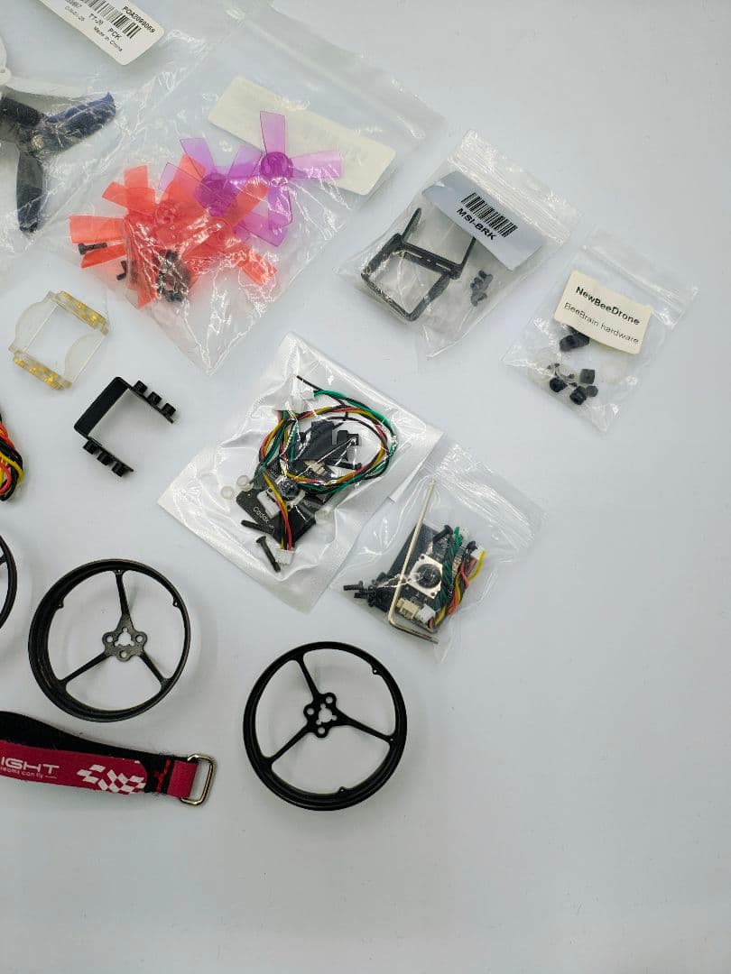 ホビーラジコンドローン アナログ 4機セット その他予備パーツなど