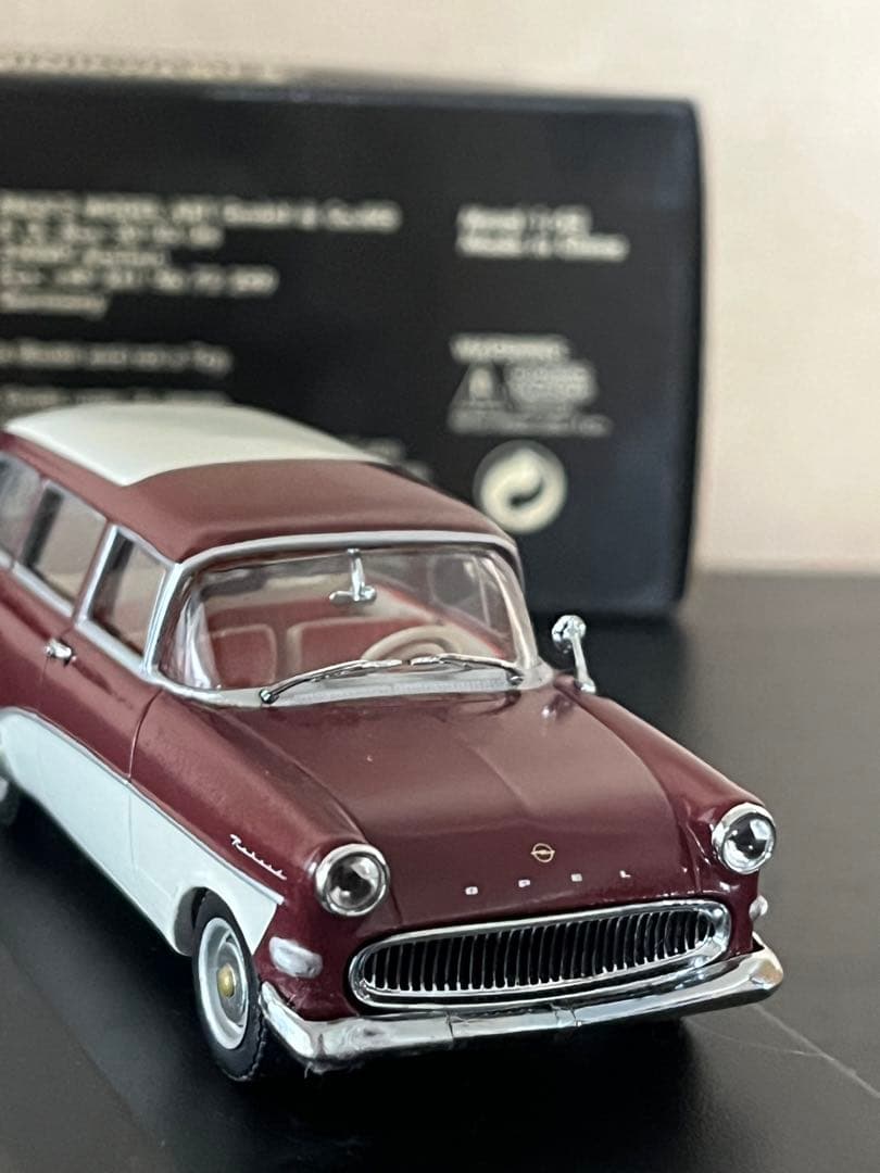安麻呂さま　専用　オペル レコルト モーリスミニ 1/43