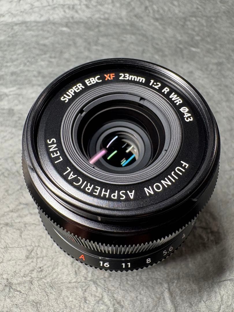 富士フイルム XF 23mm F2 日本製 +純正金属フード　使用感なし 富士フイルム XF 23mm F2 日本製 +純正金属フード 使用感なし 富士フイルム