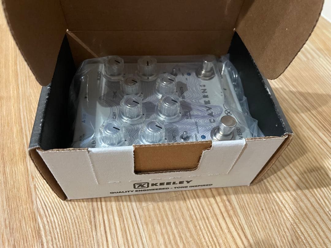 Keeley Caverns Delay Reverb V2 限定デザイン