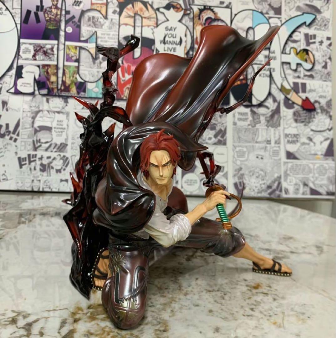 ワンピースシャンクス海外フィギュア