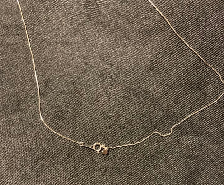 カメオ ブローチ 瑪瑙 天然石 緑 K18(18金) ゴールド 06ar メノウ