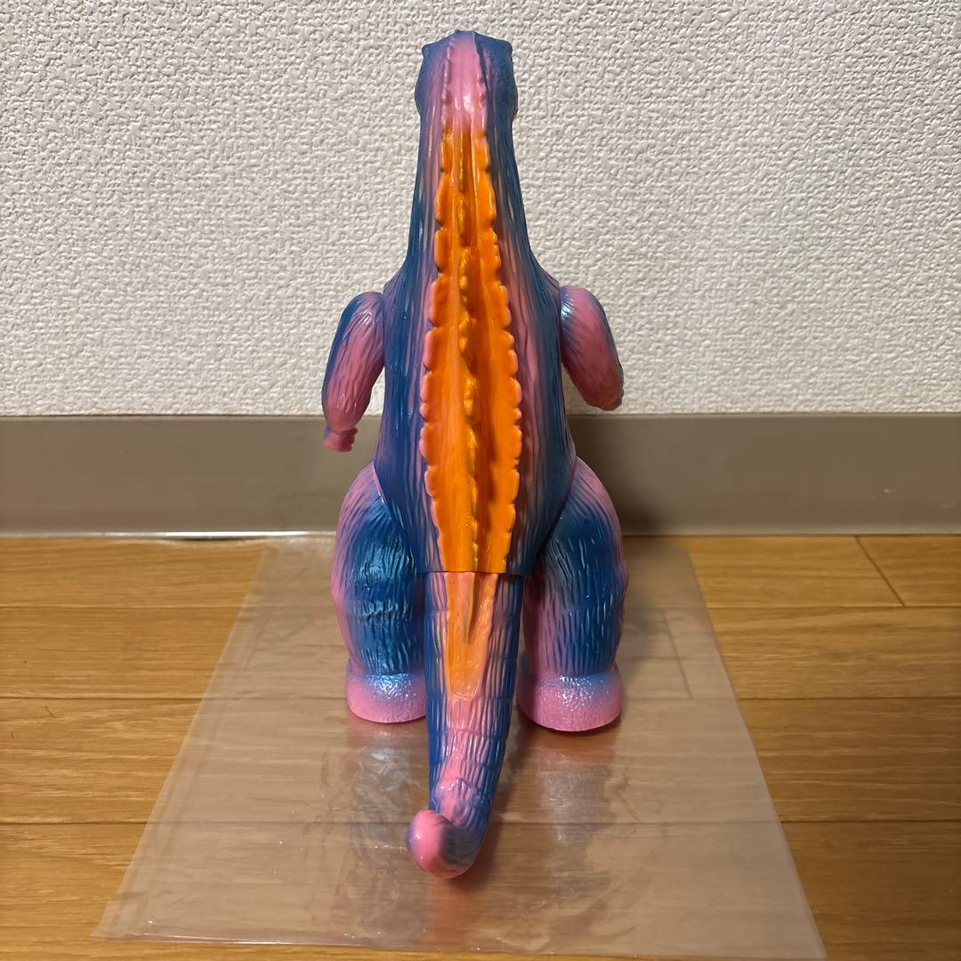 ブルマァク　ゴジラ　プラモ版　ピンク　ソフビ　美品