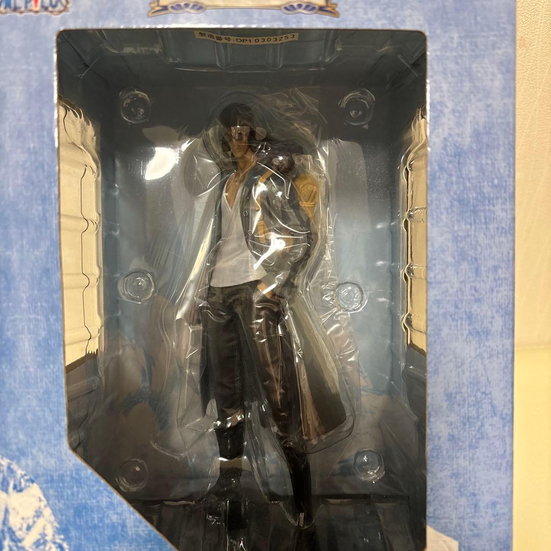 【未開封】ワンピース フィギュア　クザン　スモーカー