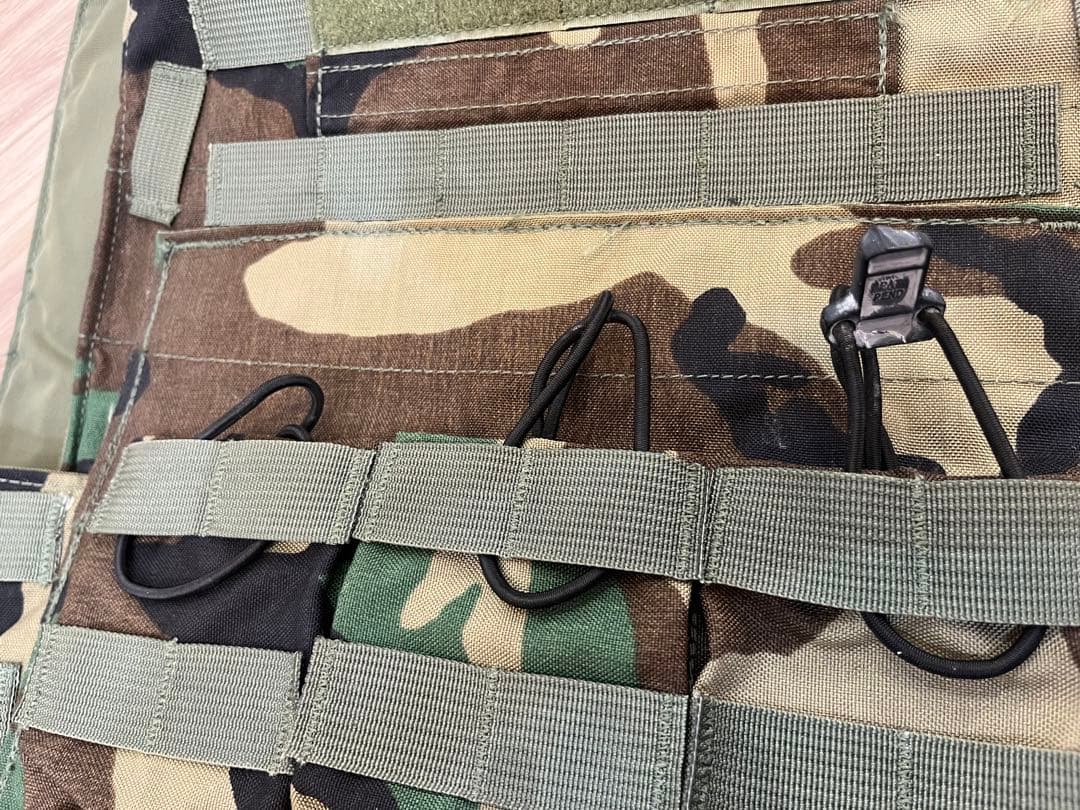 実物 LBX-0094 プレートキャリア ウッドランド サバゲー 装備 ポーチ類