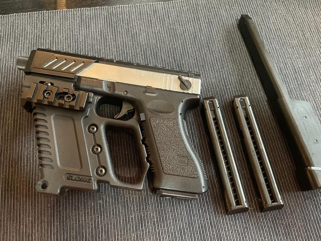 東京マルイ　電動ハンドガン　グロック　G18C エアガン