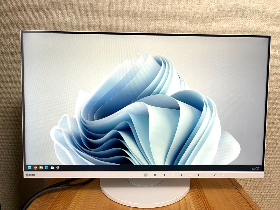 EIZO FlexScan EV2485 24.1型モニタ 使用時間2450 FlexScan EV2485