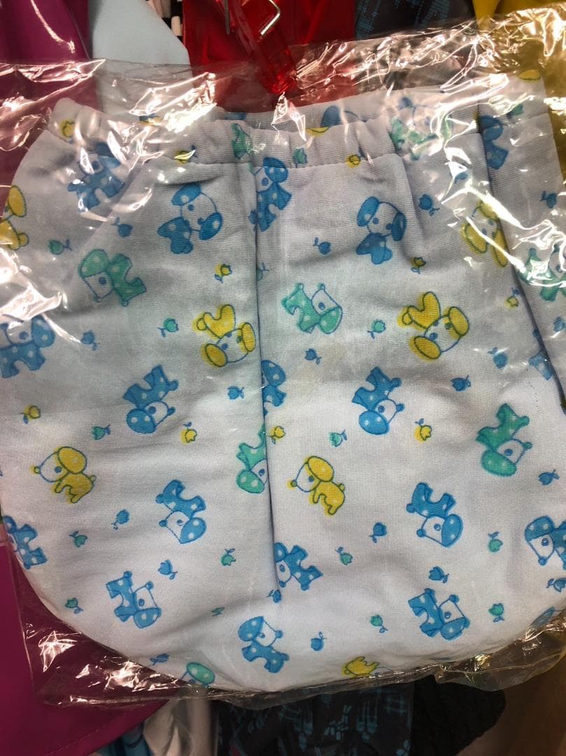 おむつカバー サックス 犬柄 裏は塩化ビニール+白ネット ベルクロ留め